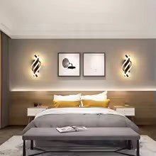 Curved Spiral Design LED Wall Lamp - Modern Home Decor Lighting Fixture